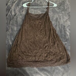 Maurices Dark Gray Lace Top washed never worn ment to be “crinkle effect look”